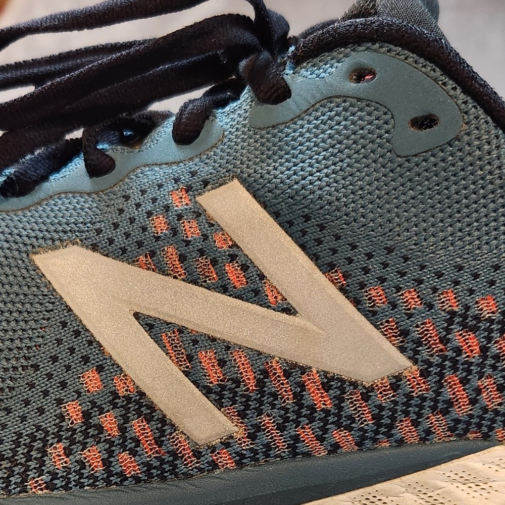 New Balance Shoes 10.5 Blue Fresh Foam 880v10 M880A10 Sneakers 880 Running - Picture 7 of 9